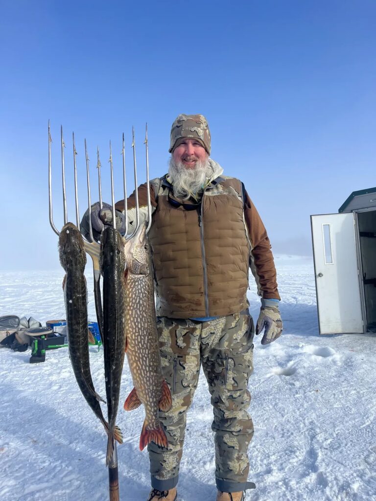 Ice Fishing and Pike Spearing if 2